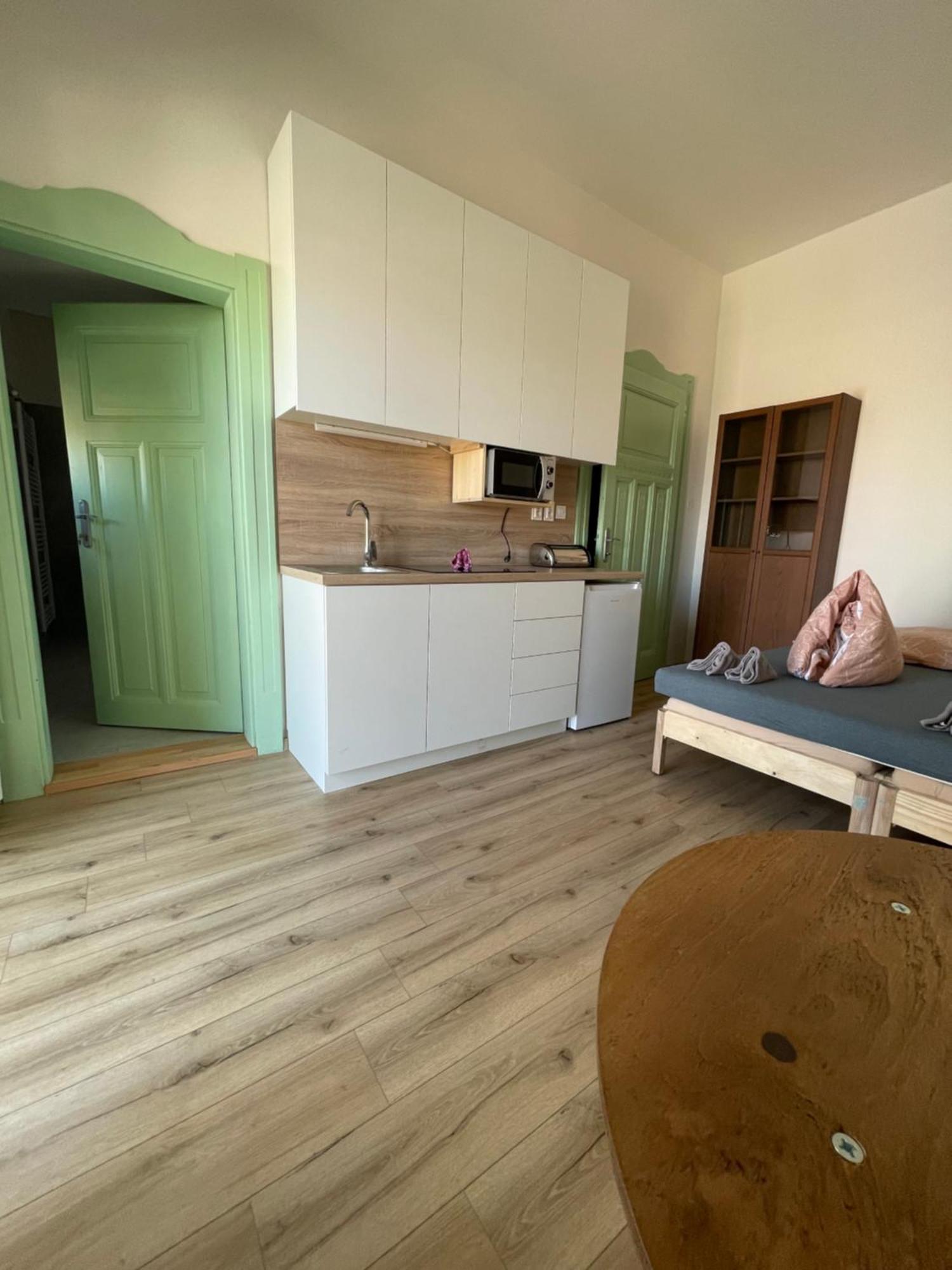 Garsoniera Ostrava City Centr, Na Hradbach 118 Екстер'єр фото
